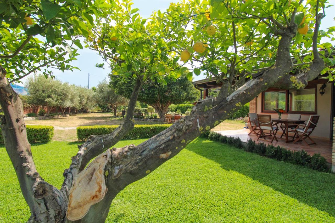 La Casa Di Lina - Capo D'Orlando, Casa Con Ampio Giardino Villa Екстериор снимка