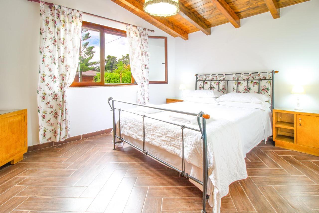 La Casa Di Lina - Capo D'Orlando, Casa Con Ampio Giardino Villa Екстериор снимка