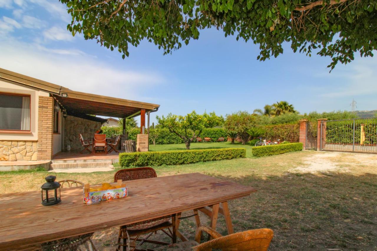 La Casa Di Lina - Capo D'Orlando, Casa Con Ampio Giardino Villa Екстериор снимка